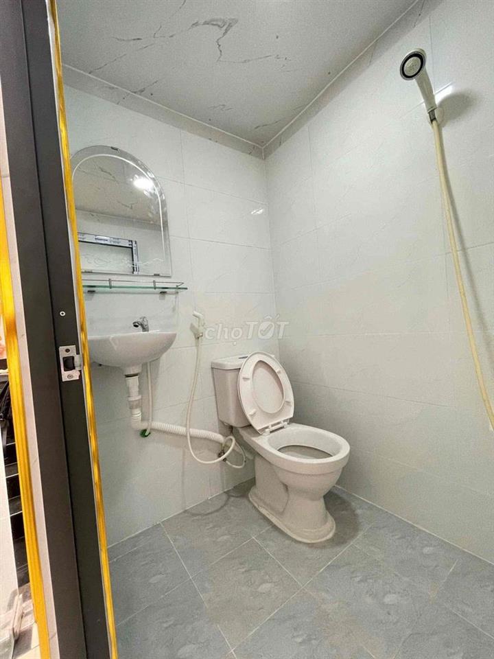 CHDV PHÒNG RỘNG HƠN 35m