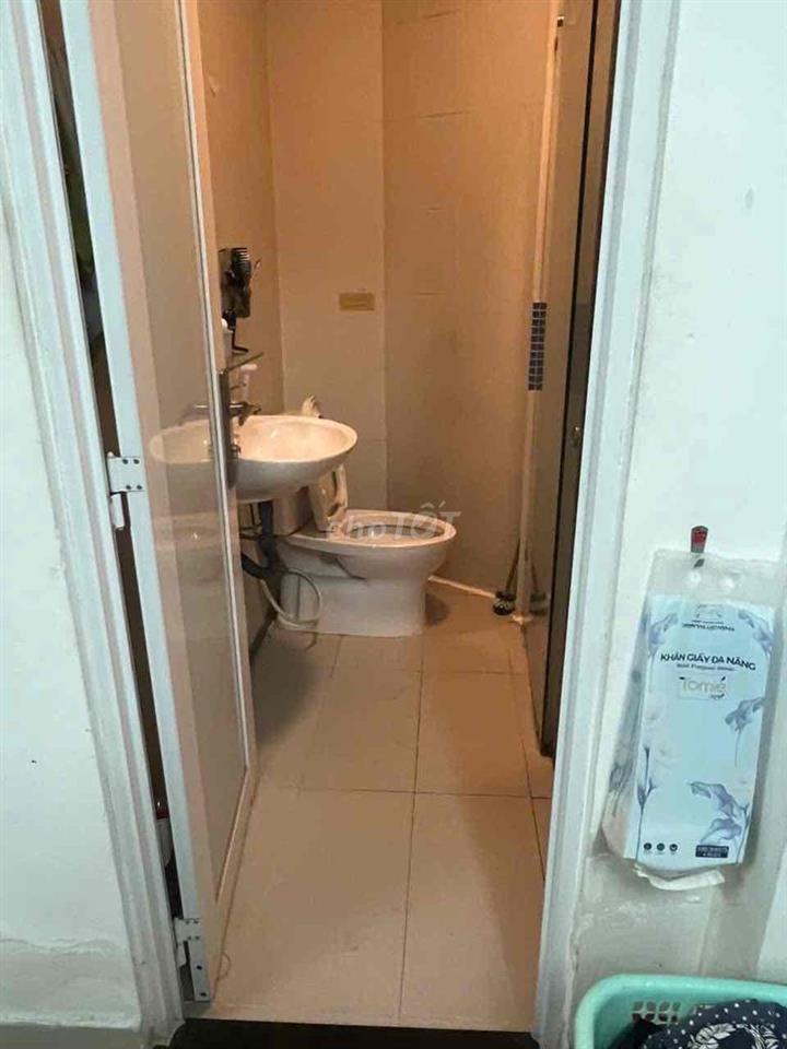 cho thuê phòng full nội thất . nhà mặt tiền quận 11