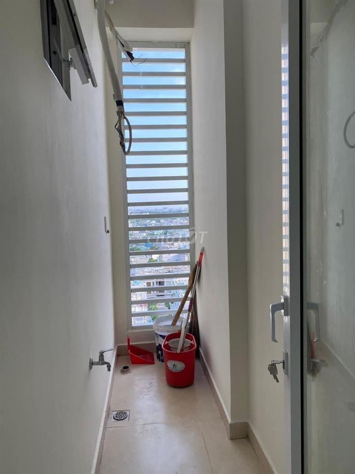 The ParkLand Q12 giá 2.39 tỷ 2PN 59m2, công viên rộng, hồ bơi