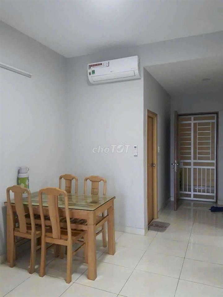 cho thuê ccư quân khu 7   75m 2pn 2w căn góc  giá 6tr