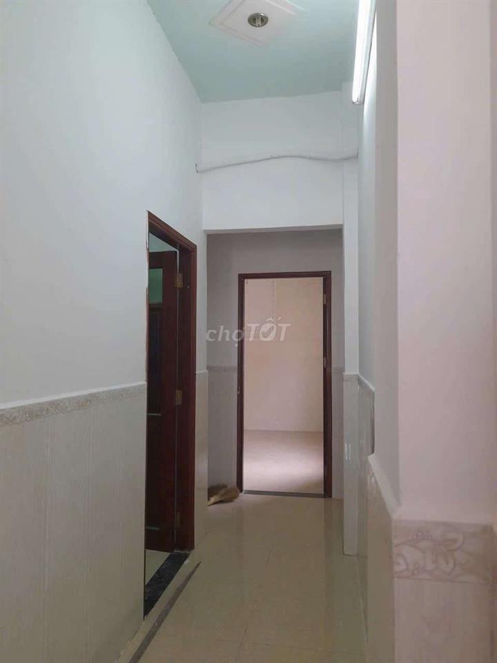 cho thuê nhà mặt tiền nhánh5×20 2 tẩng 9tr