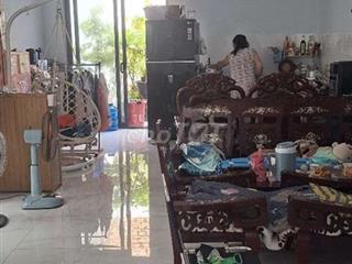 cho thuê nhà lầu đẹp trong hẻm 6 triệu