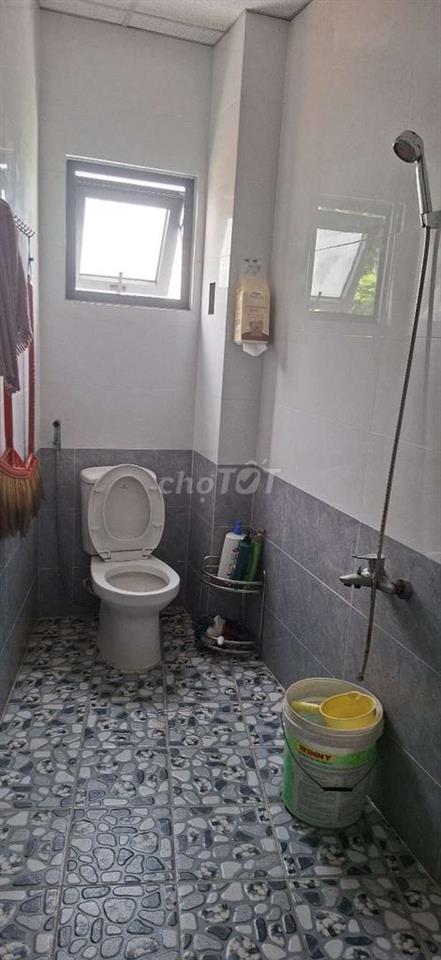 cho thuê nhà lầu đẹp trong hẻm 6 triệu