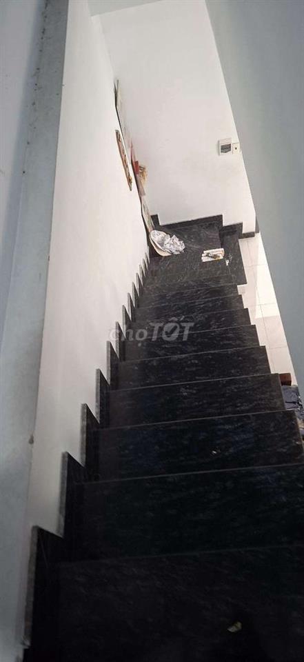 cho thuê nhà lầu đẹp trong hẻm 6 triệu