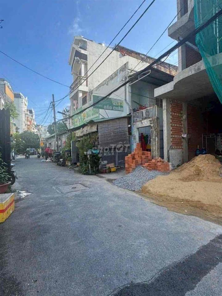 Căn hộ dịch vụ, 750m sàn Quận 12
