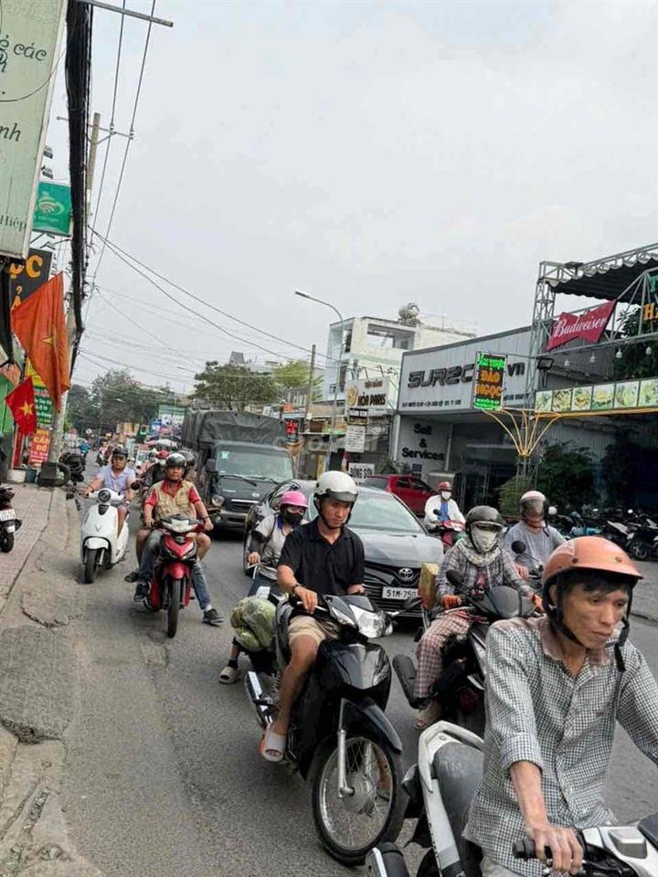 NHÀ MẶT TIỀN 104M NGUYỄN THỊ BÚP Q12