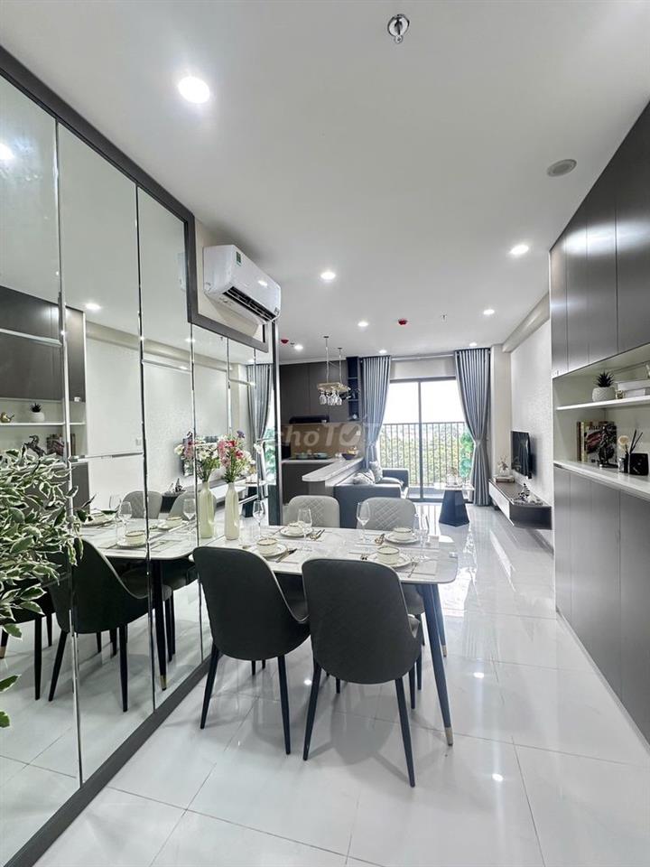 Sắp đi sang Nhật nên em cần nhượng lại căn 2PN - 55m2 giá 2 Tỏi còn TL