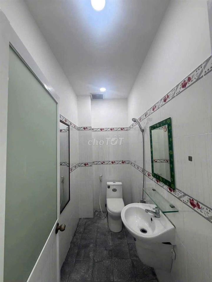 cho thuê nhà an phú đông vườn lài quận 12