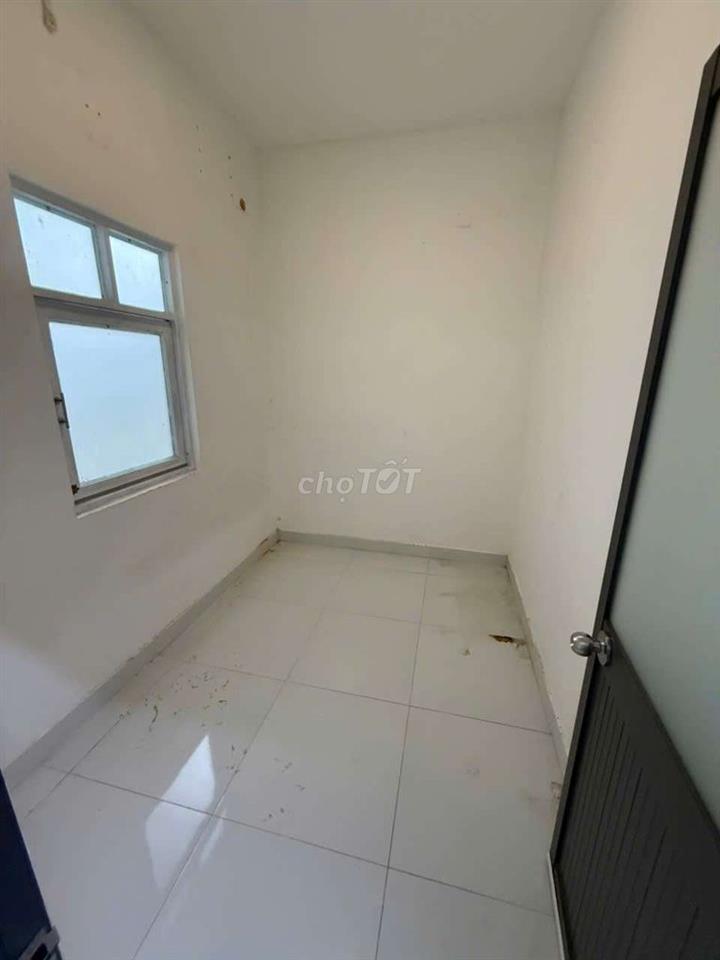cho thuê nhà nguyên căn an phú đông quận 12