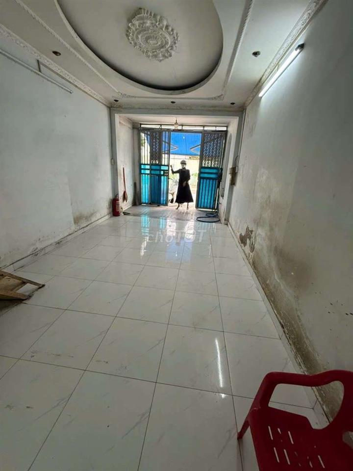cho thuê nhà nguyên căn an phú đông quận 12