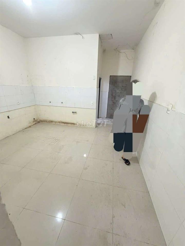 cho thuê mb kinh danh an phú đông quận 12
