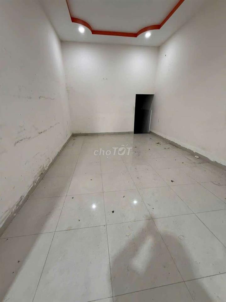 cho thuê mb kinh danh an phú đông quận 12
