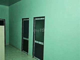 cho thuê nhà cấp 4 an phú đông quận 12