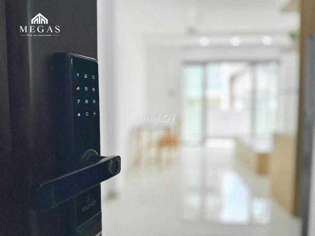 PHÒNG STUDIO BAN CÔNG MỚI XÂY - 40M2 - NGAY CVPM QUANG TRUNG