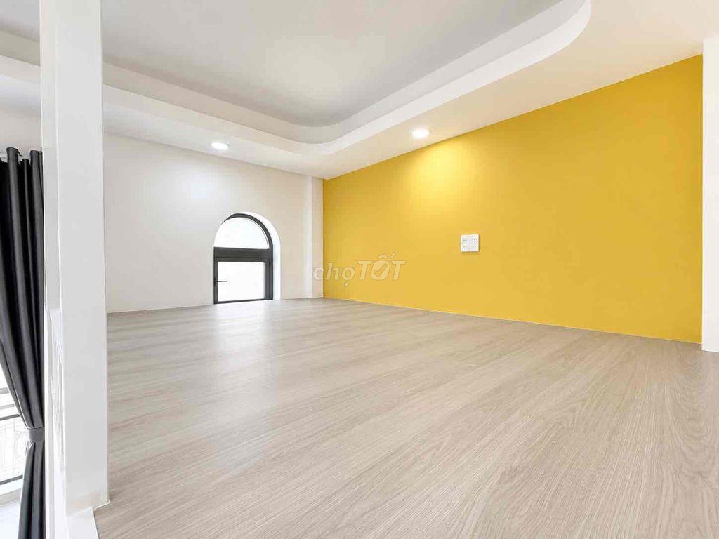 CAO ĐẲNG VOV - ĐH CÔNG THƯƠNG - 5P DI CHUYỂN -MỚI XÂY