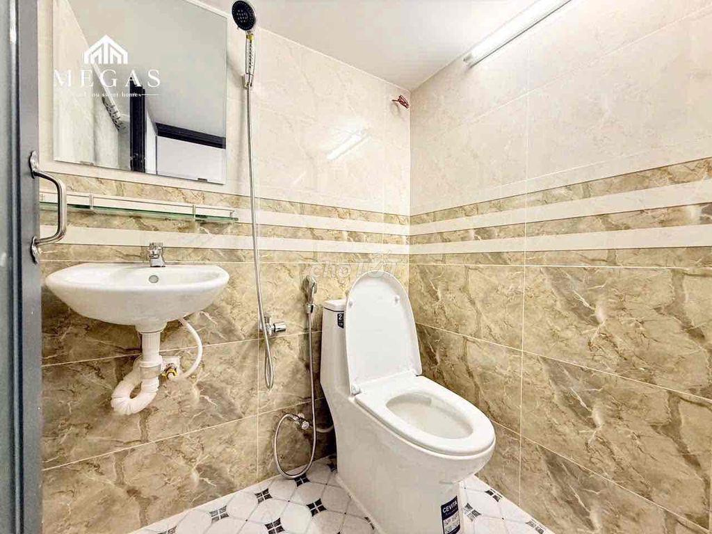 CĂN HỘ MỚI XÂY 5 PHÒNG - CÓ GÁC - 35M2 - NGAY CAO ĐẲNG VOV