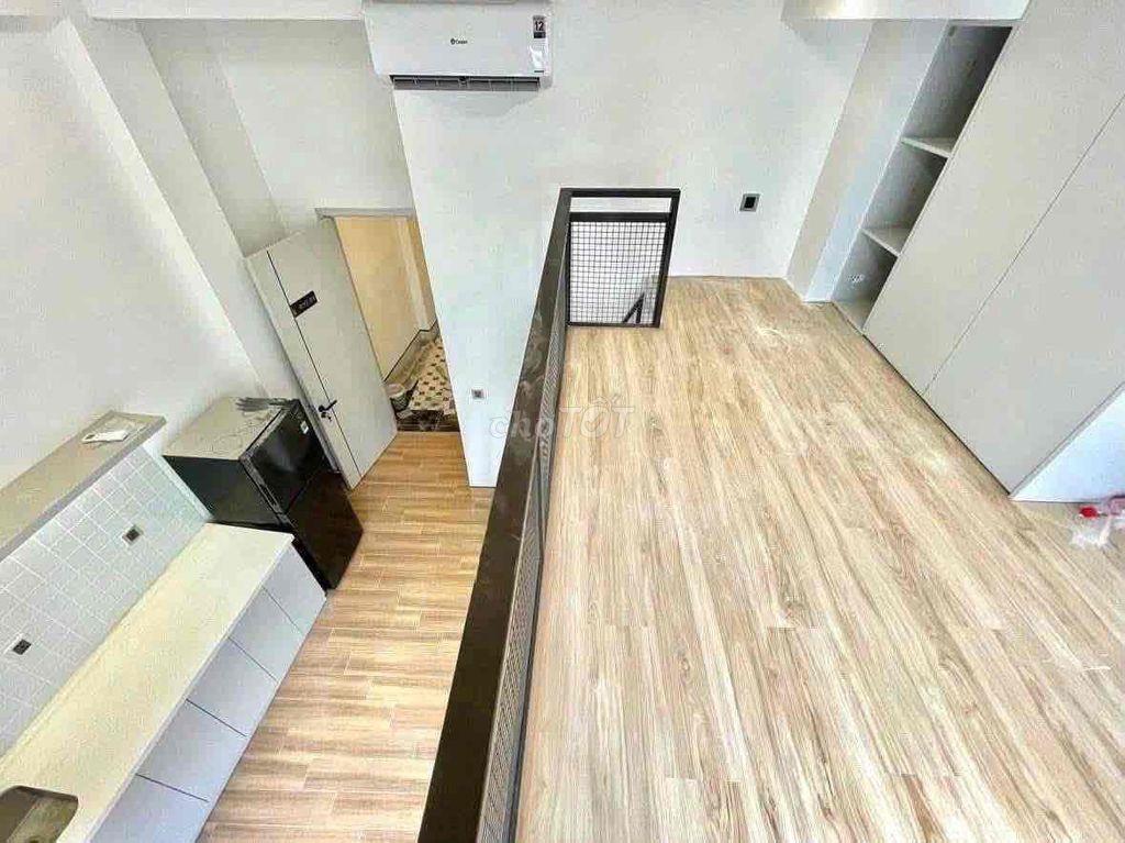 CĂN HỘ CÓ GÁC CAO 2M - CỬA SỔ THOÁNG - NGAY CHỢ LẠC QUANG