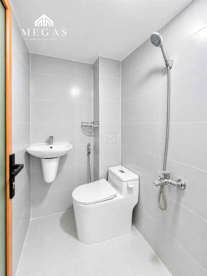 CĂN HỘ CÓ GÁC - CỬA SỔ THOÁNG - 35M2 - NGAY CHỢ LẠC QUANG
