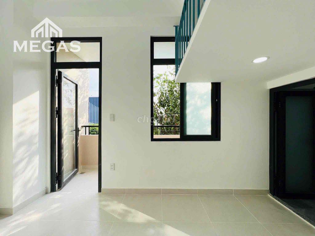 Chính Chủ Cho Thuê - 2 Phòng Cuối - Cửa Sổ - Ban Công