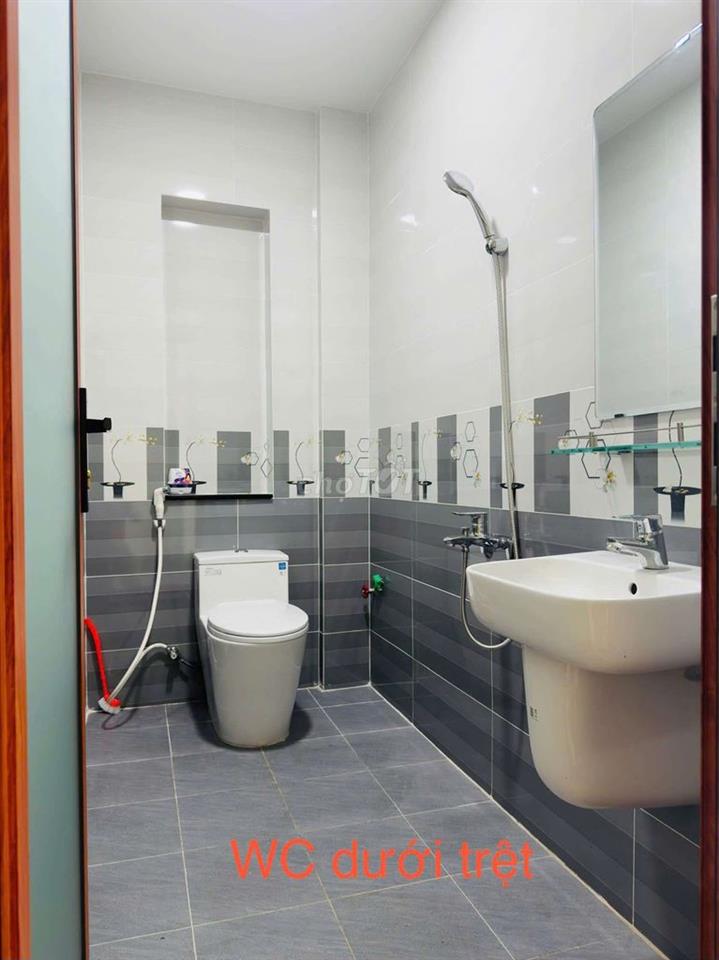 CHO THUÊ NHÀ MỚI TINH ĐƯỜNG NGUYỄN THỊ NHUẦN. 1 TRỆT 2 LẦU, DT 4×25