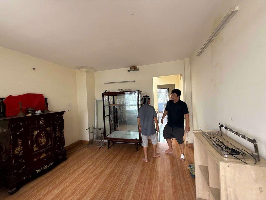 NHÀ CHO THUÊ 1 TRỆT 3 LẦU MT SONG HÀNH, DT 4×20 CÓ 4PN,4WC