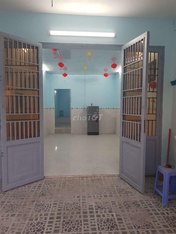 CHO THUÊ NHÀ NGUYÊN CĂN HẺM XE HƠI DT 5×30. RỘNG RÃI, SẠCH ĐẸP