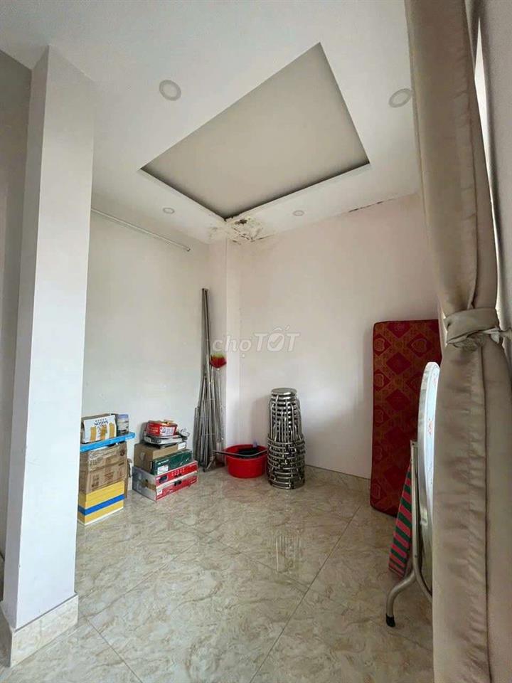 CHO THUÊ NHÀ NGUYÊN CĂN TX24. 1 TRỆT 2 LẦU, DT 4×15 CÓ 3PN. HẺM XE HƠI