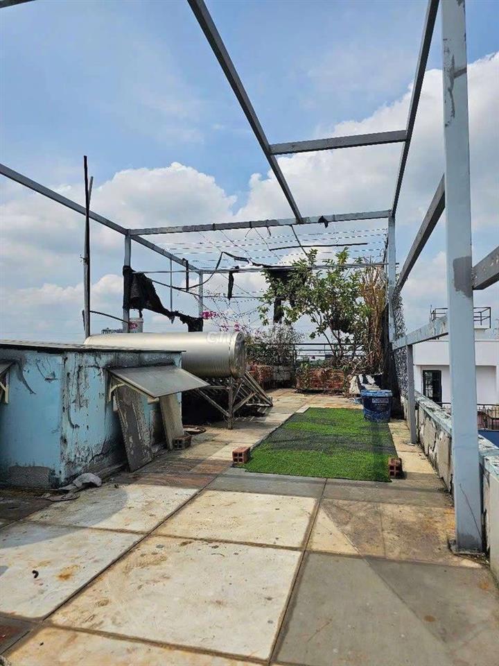 CHO THUÊ NHÀ HẺM XE HƠI. 1 TRỆT 1 LỬNG 3 LẦU, DT 4×15 CÓ 4PN