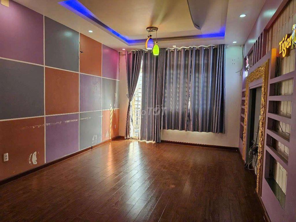 CHO THUÊ NHÀ HẺM XE HƠI. 1 TRỆT 1 LỬNG 3 LẦU, DT 4×15 CÓ 4PN