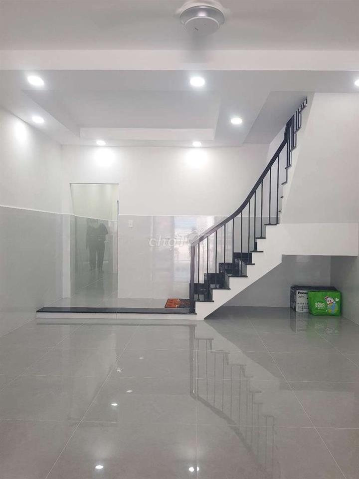 CHO THUÊ NHÀ 1 TRỆT 1 LẦU, DT 5×20 CÓ 3PN,2WC. ĐƯỜNG XE TẢI THÔNG