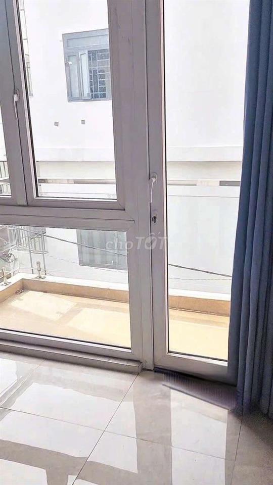 CHO THUÊ NHÀ 1/TRƯỜNG CHINH. 1 TRỆT 2 LẦU, SÂN THƯỢNG DT 4,5×15 CÓ 4PN