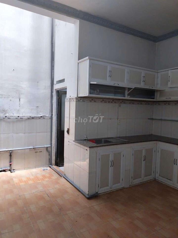 CHO THUÊ NHÀ HẺM XE HƠI. DT 4×15 CÓ 2PN,2WC. KHU AN NINH , CAO RÁO