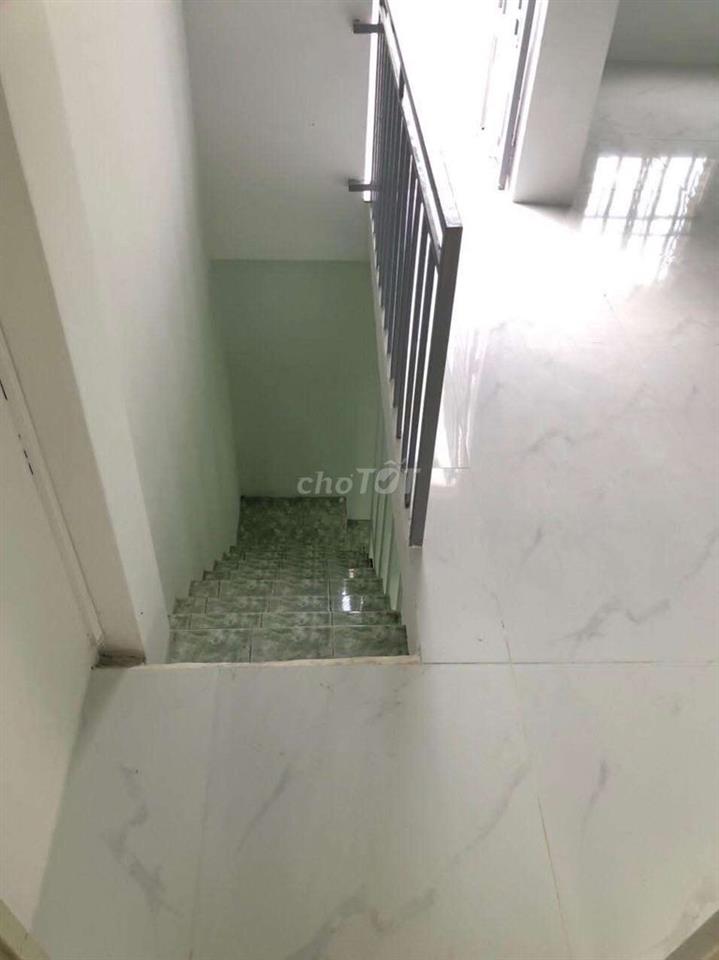 CHO THUÊ NHÀ ĐƯỜNG TÂN THỚI NHẤT 11. DT 5×10 CÓ 2PN