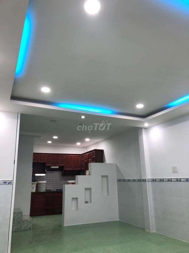 CHO THUÊ NHÀ ĐƯỜNG TÂN THỚI NHẤT 11. DT 5×10 CÓ 2PN