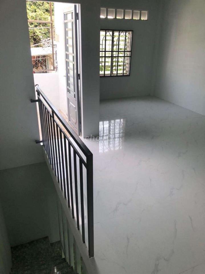 CHO THUÊ NHÀ ĐƯỜNG TÂN THỚI NHẤT 11. DT 5×10 CÓ 2PN