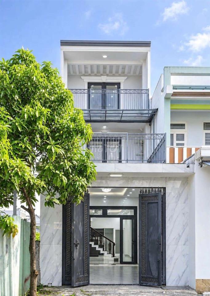 CHO THUÊ NHÀ NGUYÊN CĂN MẶT TIỀN. 1 TRỆT 2 LẦU, DT 4×25, CÓ 5PN