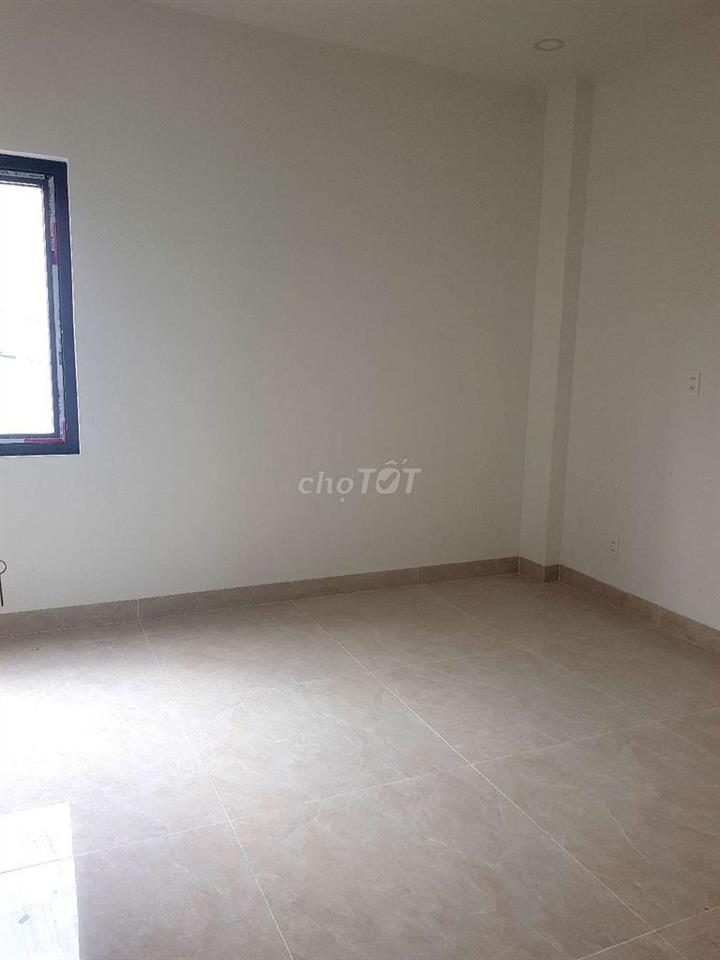 CHO THUÊ NHÀ MỚI 100% MẶT TIỀN ĐƯỜNG. 1 TRỆT 3 LẦU SÂN THƯỢNG, 4PN