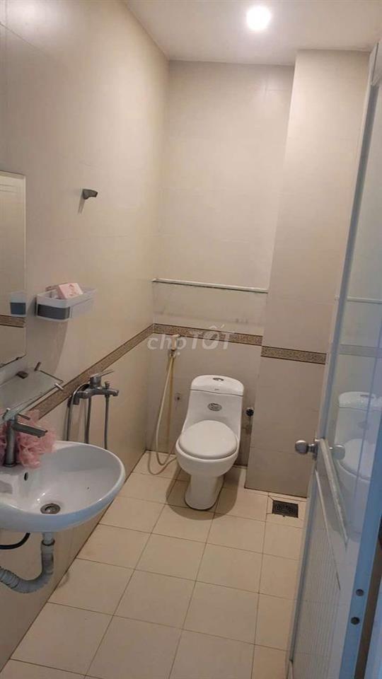CHO THUÊ NHÀ NGAY CV AN SƯƠNG 1 TRỆT 1 LỬNG 2 LẦU, DT 4×20 CÓ 4PN,3WC