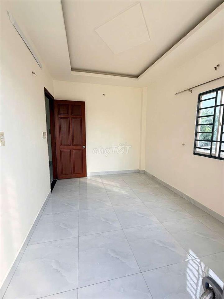 CHO THUÊ NHÀ NGAY CHỢ ĐÔNG QUANG. 1 TRỆT 2 LẦU, DT 7×8 CÓ 4PN, 3WC