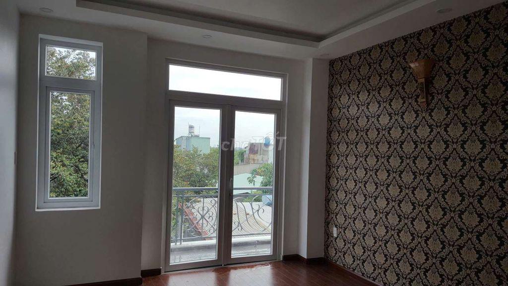 CHO THUÊ NHÀ NGUYÊN CĂN 1 TRỆT 3 LẦU, SÂN THƯỢNG, DT ×18CÓ 4PN,3WC