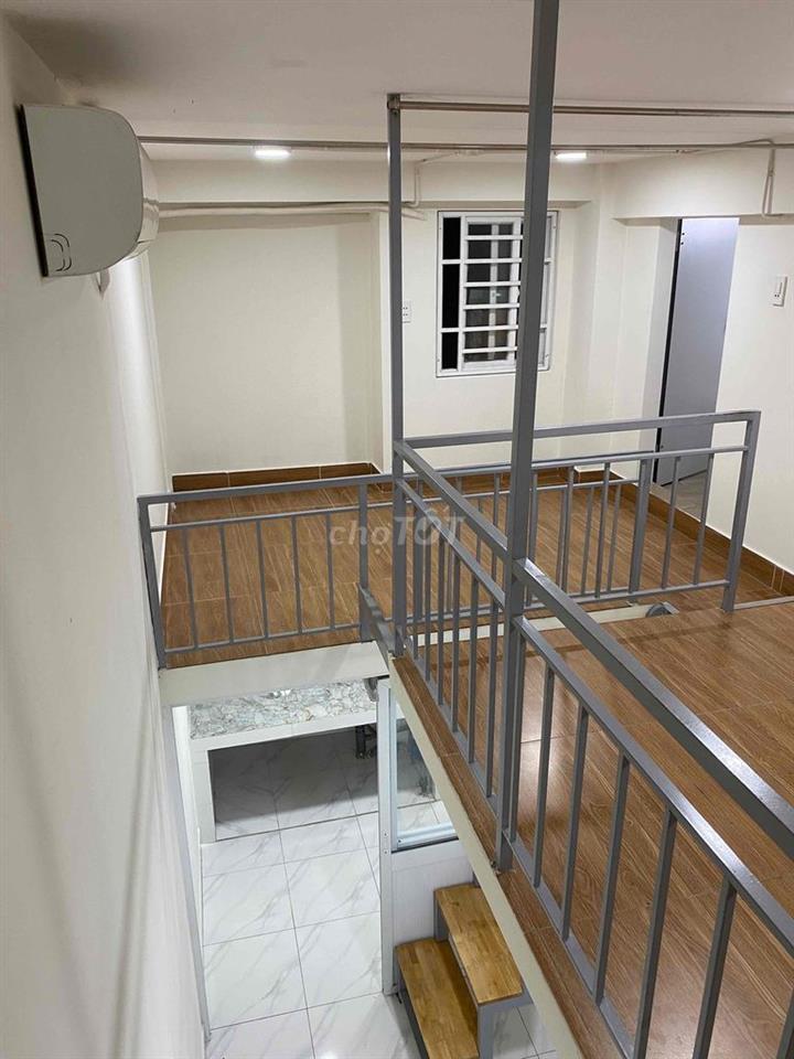 Cho thuê căn hộ Mini , 3 phòng ngủ , gần Công Viên Phần Quang Trung