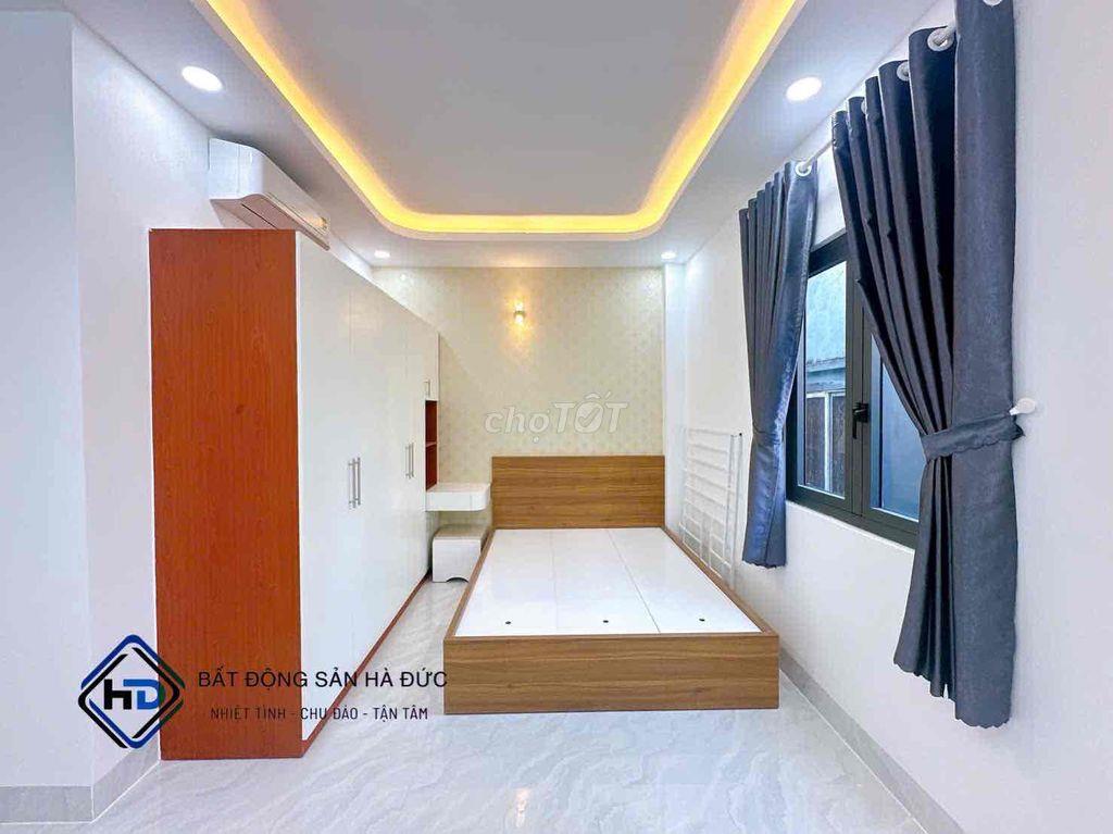 Nhà 3 lầu 5.5x15 hẻm xe hơi gần siêu thị ĐIỆN MÁY CHỢ LỚN