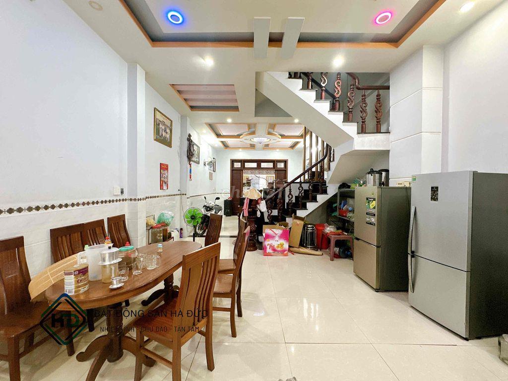 Nhà 2 lầu 5x20 hẻm 6m thông gần siêu thị ĐIỆN MÁY CHỢ LỚN