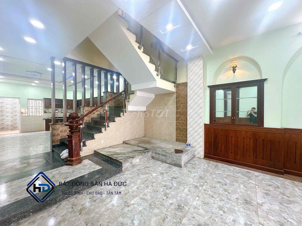 Nhà 3 lầu 5x26 thổ cư 117m mặt tiền Trần Thị Cờ sầm uất