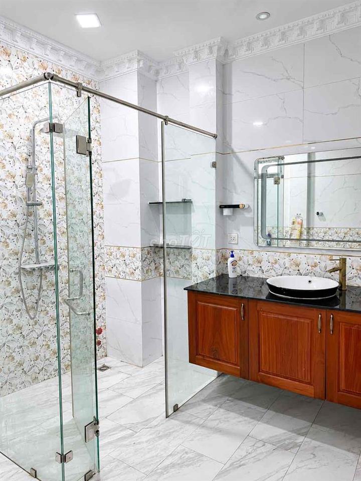 Biệt thự 7x20 có nội thất đường Tô Ngọc Vân giáp Gò Vấp