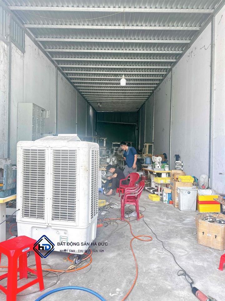 Xưởng 5x28 đường xe Contener đậu cửa gần Quốc Lộ