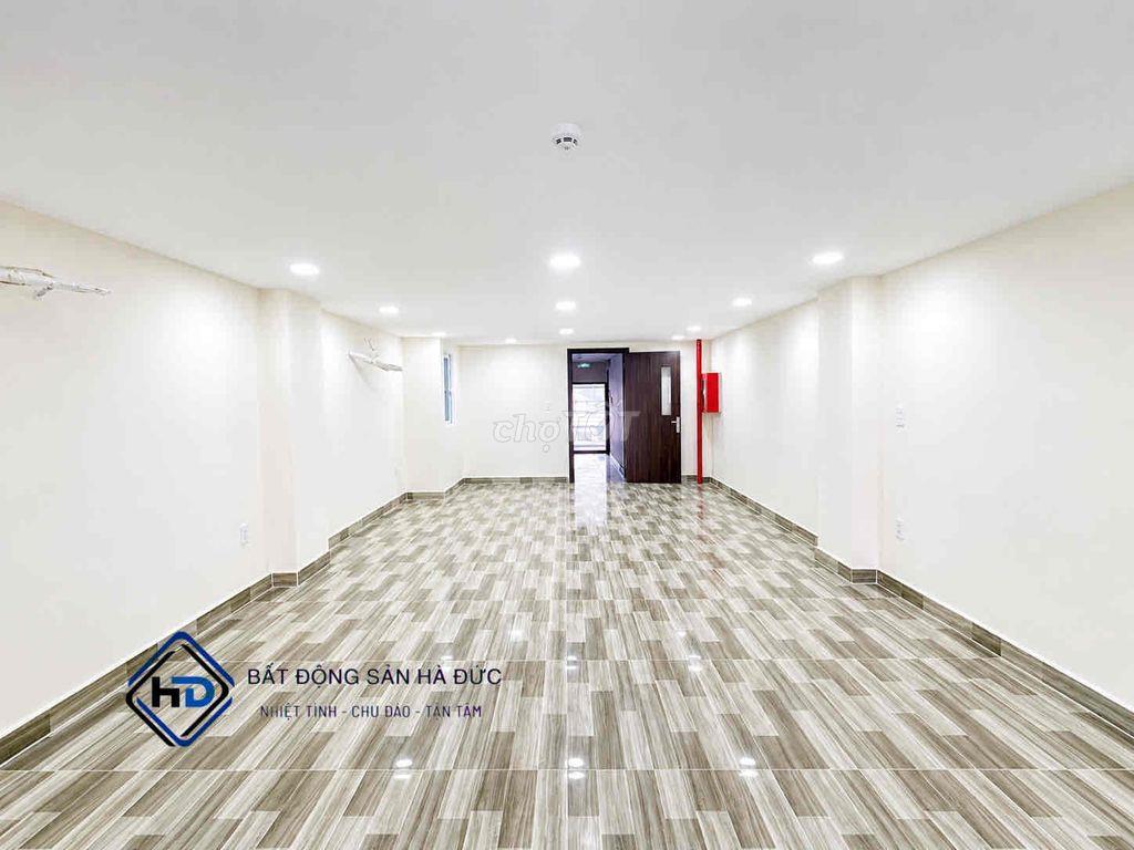 Văn phòng 80m mới 100% có THANG MÁY, hầm để xe