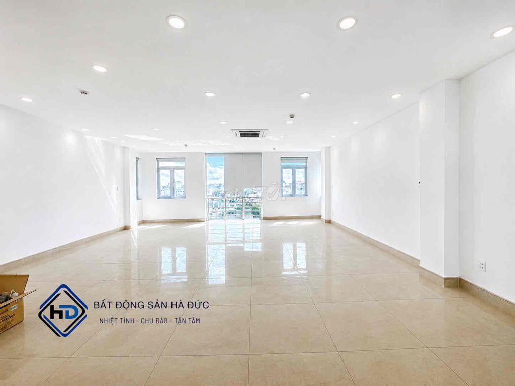 Toà nhà 8x20 có hầm để xe, THANG MÁY gần trung tâm Quận