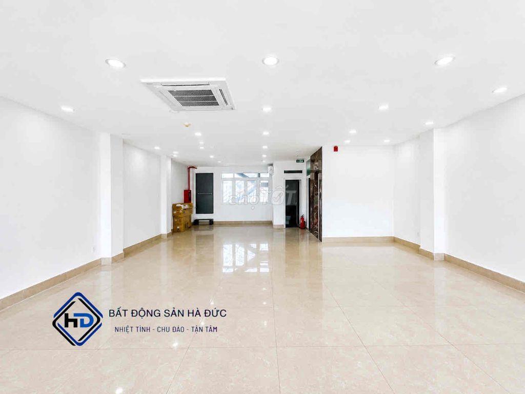 Toà nhà 8x20 có hầm để xe, THANG MÁY gần trung tâm Quận