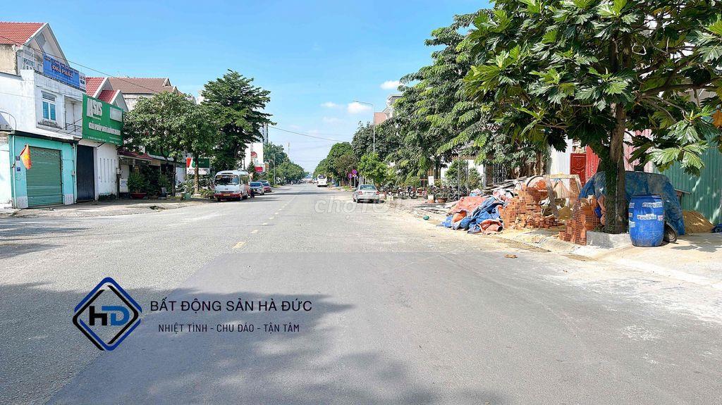 Đất biệt thự 10x20 view sông góc 2 mặt tiền thoáng mát